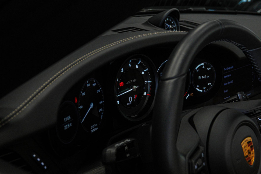 Porsche 911 Cabrio 3.0 Carrera 4 GTS *Sport-Design / Lift-Systeem / Vierwielbesturing / BOSE / Surround View / Keyless*