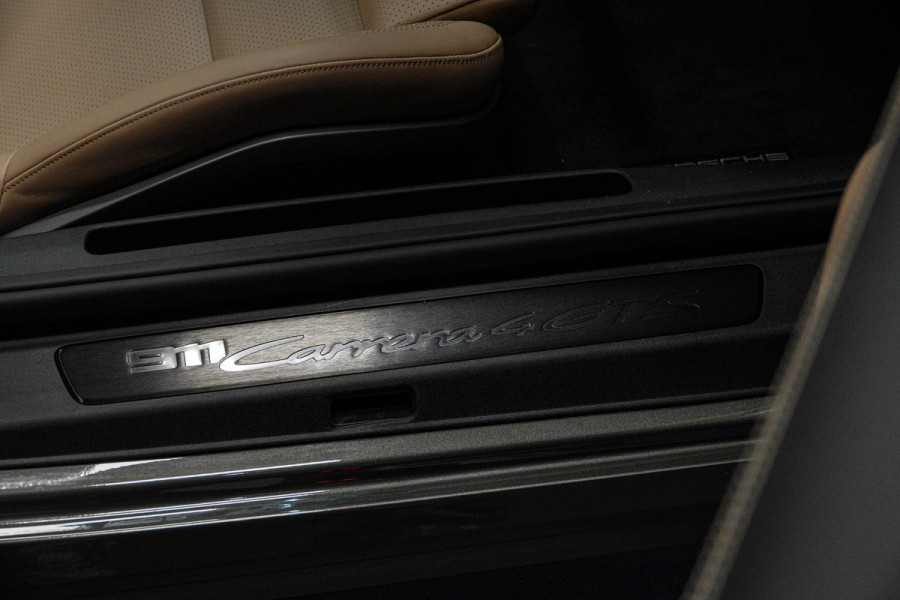 Porsche 911 Cabrio 3.0 Carrera 4 GTS *Sport-Design / Lift-Systeem / Vierwielbesturing / BOSE / Surround View / Keyless*