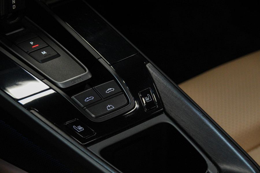 Porsche 911 Cabrio 3.0 Carrera 4 GTS *Sport-Design / Lift-Systeem / Vierwielbesturing / BOSE / Surround View / Keyless*