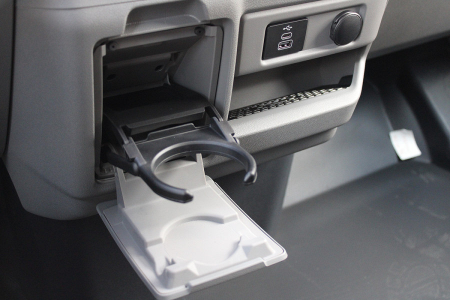 Ford Transit Custom 320 2.0 TDCI L2H1 Limited 170pk - 2x Schuifdeur - Adaptive Cruise - Verwarmd stuur - Blind spot - Navigatie - Camera - Draadloos