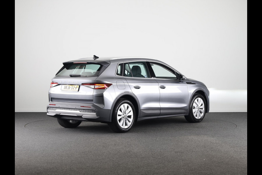 Škoda Elroq 60 Business Edition 204pk | Blind Spot | Navi | Camera | Cruise Control | Park Assist | Stoelverwarming