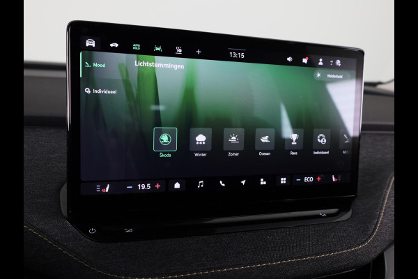 Škoda Elroq 60 Business Edition 204pk | Blind Spot | Navi | Camera | Cruise Control | Park Assist | Stoelverwarming