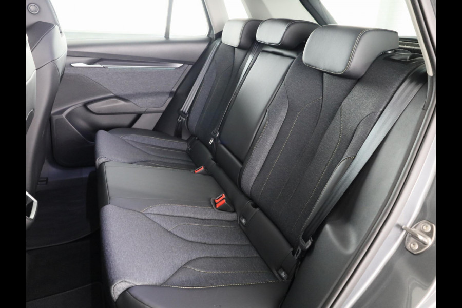 Škoda Elroq 60 Business Edition 204pk | Blind Spot | Navi | Camera | Cruise Control | Park Assist | Stoelverwarming