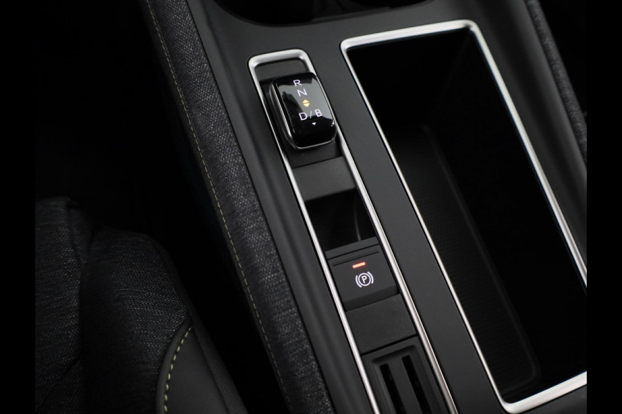 Škoda Elroq 60 Business Edition 204pk | Blind Spot | Navi | Camera | Cruise Control | Park Assist | Stoelverwarming