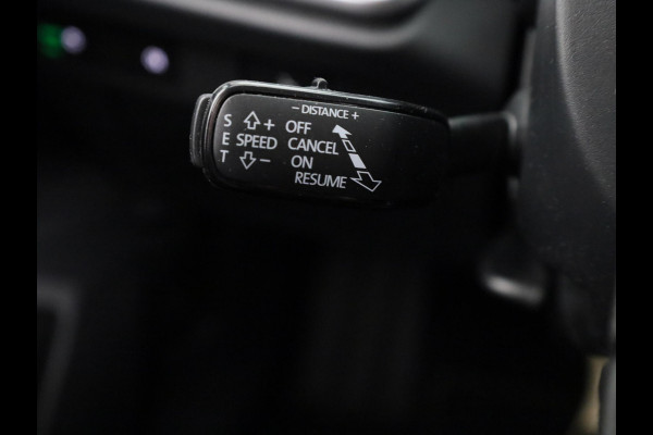 Škoda Elroq 60 Business Edition 204pk | Blind Spot | Navi | Camera | Cruise Control | Park Assist | Stoelverwarming