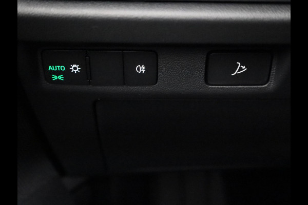 Škoda Elroq 60 Business Edition 204pk | Blind Spot | Navi | Camera | Cruise Control | Park Assist | Stoelverwarming