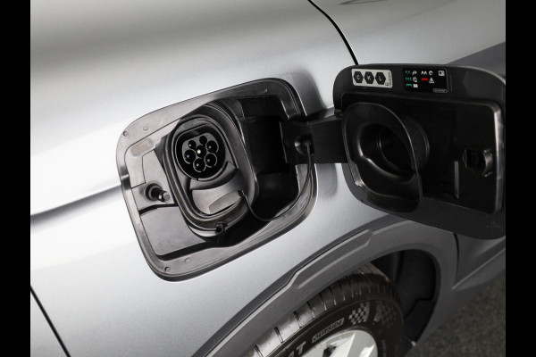 Škoda Elroq 60 Business Edition 204pk | Blind Spot | Navi | Camera | Cruise Control | Park Assist | Stoelverwarming
