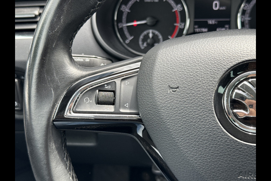 Škoda Octavia Combi 1.0 TSI Ambition Business | NL-auto | Navi | Carplay | Clima | PDC | BTW