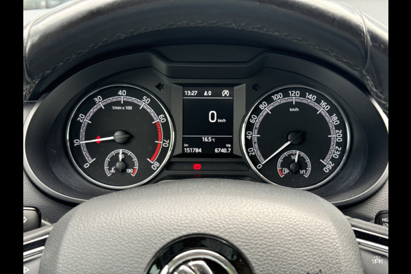 Škoda Octavia Combi 1.0 TSI Ambition Business | NL-auto | Navi | Carplay | Clima | PDC | BTW