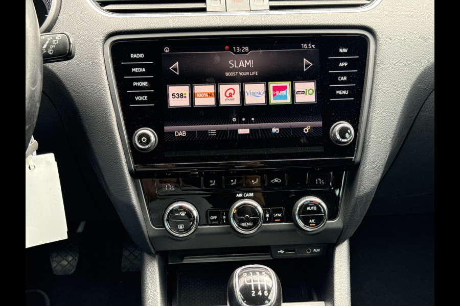 Škoda Octavia Combi 1.0 TSI Ambition Business | NL-auto | Navi | Carplay | Clima | PDC | BTW