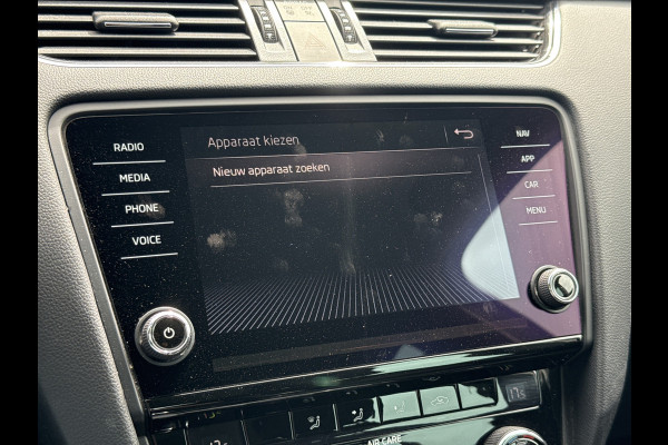 Škoda Octavia Combi 1.0 TSI Ambition Business | NL-auto | Navi | Carplay | Clima | PDC | BTW