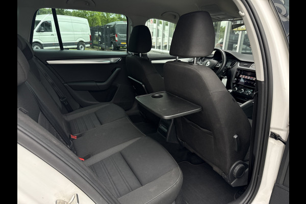 Škoda Octavia Combi 1.0 TSI Ambition Business | NL-auto | Navi | Carplay | Clima | PDC | BTW