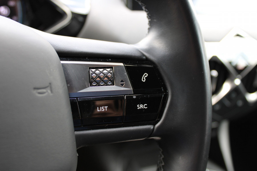 DS DS 3 Crossback E-Tense Performance Line+ 50 kWh | Head-up | Camera | Cruise control | Stoelverwarming