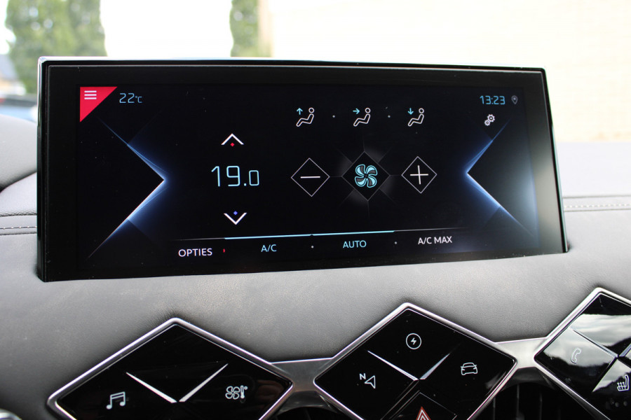 DS DS 3 Crossback E-Tense Performance Line+ 50 kWh | Head-up | Camera | Cruise control | Stoelverwarming