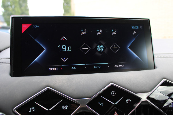 DS DS 3 Crossback E-Tense Performance Line+ 50 kWh | Head-up | Camera | Cruise control | Stoelverwarming