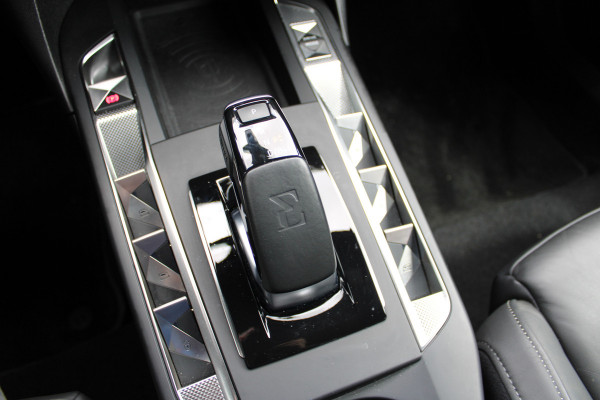 DS DS 3 Crossback E-Tense Performance Line+ 50 kWh | Head-up | Camera | Cruise control | Stoelverwarming