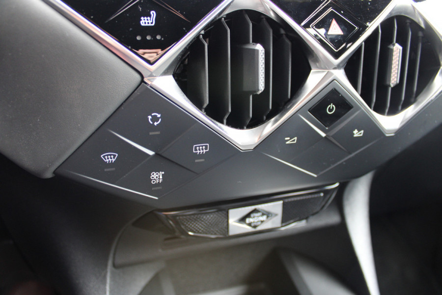 DS DS 3 Crossback E-Tense Performance Line+ 50 kWh | Head-up | Camera | Cruise control | Stoelverwarming