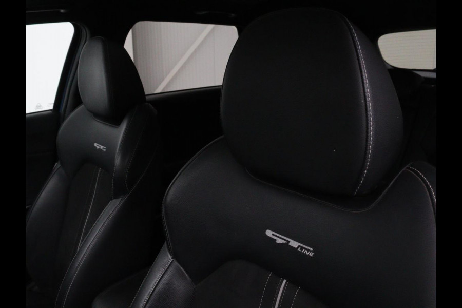 Kia Ceed 1.5 T-GDi GT-Line | Panoramadak | Stoel & stuurverwarming | Adaptive cruise | Trekhaak | Leder/Alcantara | Carplay | Camera | Digital Cockpit | Full LED