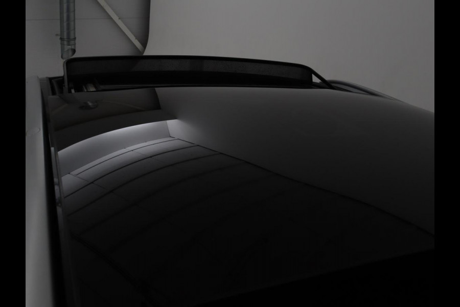 Kia Ceed 1.5 T-GDi GT-Line | Panoramadak | Stoel & stuurverwarming | Adaptive cruise | Trekhaak | Leder/Alcantara | Carplay | Camera | Digital Cockpit | Full LED
