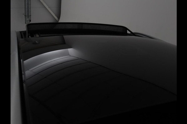 Kia Ceed 1.5 T-GDi GT-Line | Panoramadak | Stoel & stuurverwarming | Adaptive cruise | Trekhaak | Leder/Alcantara | Carplay | Camera | Digital Cockpit | Full LED