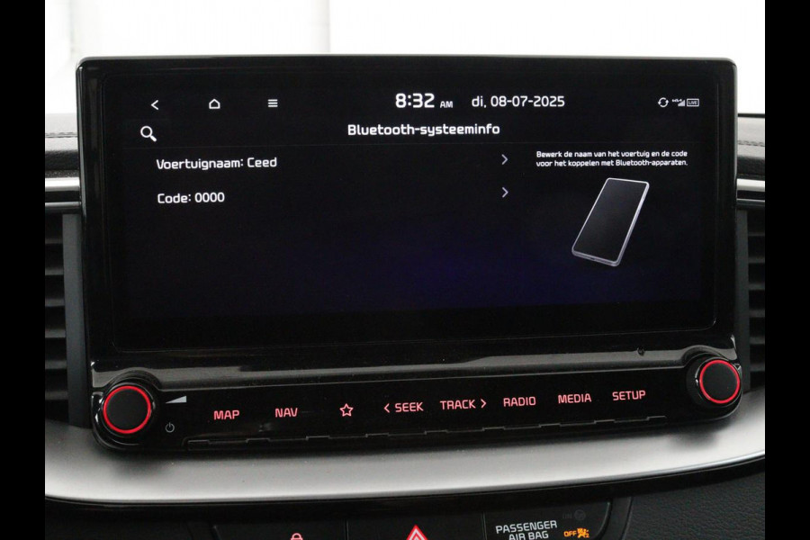 Kia Ceed 1.5 T-GDi GT-Line | Panoramadak | Stoel & stuurverwarming | Adaptive cruise | Trekhaak | Leder/Alcantara | Carplay | Camera | Digital Cockpit | Full LED