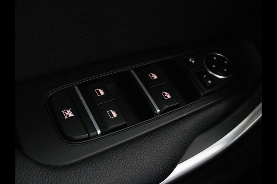 Kia Ceed 1.5 T-GDi GT-Line | Panoramadak | Stoel & stuurverwarming | Adaptive cruise | Trekhaak | Leder/Alcantara | Carplay | Camera | Digital Cockpit | Full LED