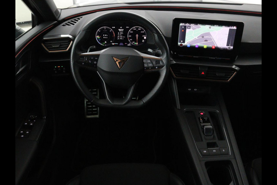 CUPRA Leon 1.4 e-Hybrid | Stoel & stuurverwarming | Camera | Adaptive cruise | Sfeerverlichting | Navigatie | Keyless | Full LED | Park Assist | PHEV