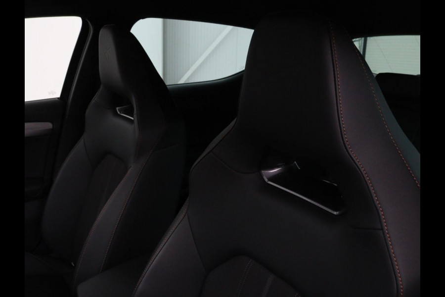 CUPRA Leon 1.4 e-Hybrid | Stoel & stuurverwarming | Camera | Adaptive cruise | Sfeerverlichting | Navigatie | Keyless | Full LED | Park Assist | PHEV