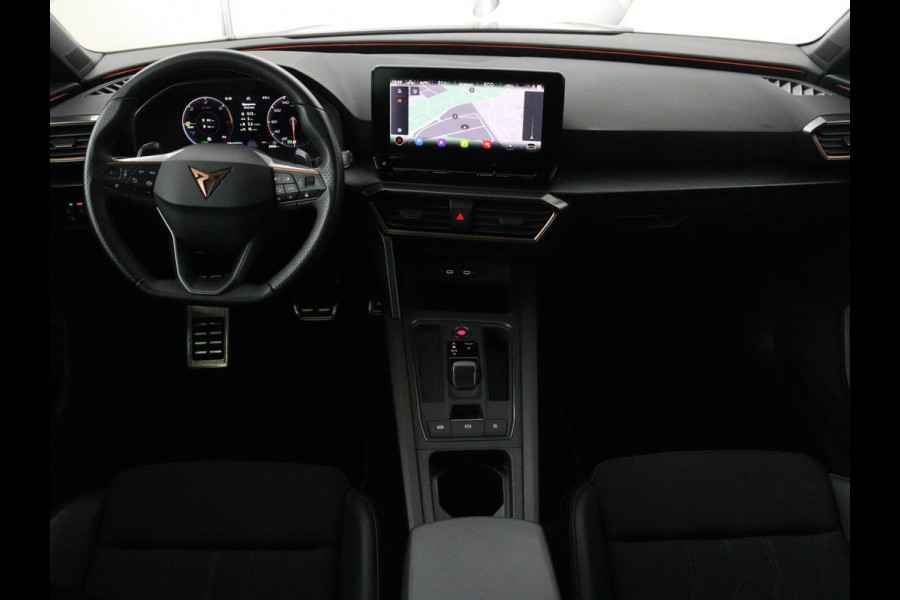 CUPRA Leon 1.4 e-Hybrid | Stoel & stuurverwarming | Camera | Adaptive cruise | Sfeerverlichting | Navigatie | Keyless | Full LED | Park Assist | PHEV