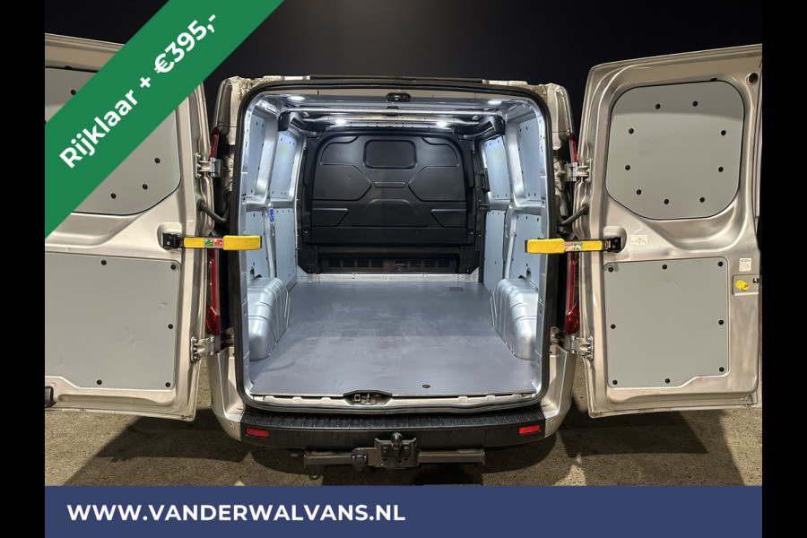 Ford Transit Custom 2.0 TDCI 130pk Automaat L1H1 Euro6 *Rijklaar Direct Rijden* Airco | LED | Apple Carplay | Cruisecontrol | Trekhaak Parkeersensoren, Stoelverwarming, Verwarmde voorruit, Dakdragers