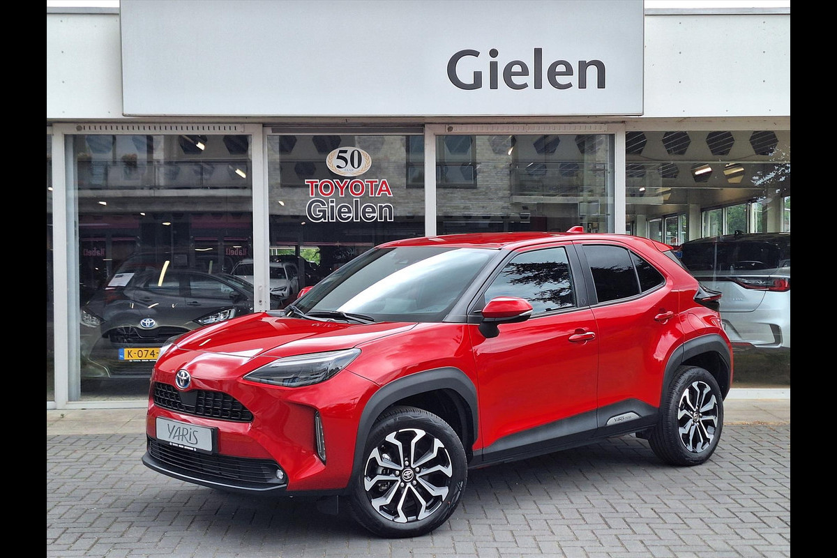 Toyota Yaris Cross 1.5 Hybrid Dynamic Plus | Smart Connect, Stoel + Stuurverwarming, 17 inch, Keyless, Privacy glass