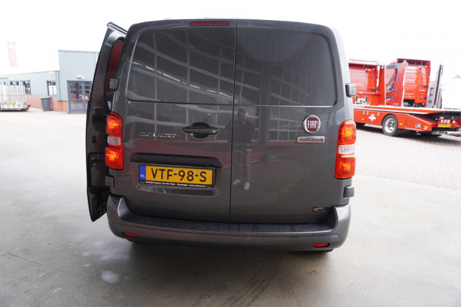 Fiat Scudo 2.0 MultiJet L2H1 145PK SX Schuifdeur links en rechts nr.V049 | Airco | Cruise | Navi | Camera