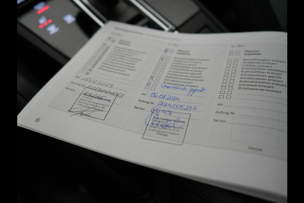 Porsche Cayenne 3.0 E-Hybrid Plug In Hybrid 462pk Dealer O.H PHEV | Panodak | Luchtvering | 4 Wiel Besturing | PDLS+ | Adaptive Cruise | Sportchrono | Softclose |21"L.M |  14 Weg Lederen Sportstoelen & Memory |