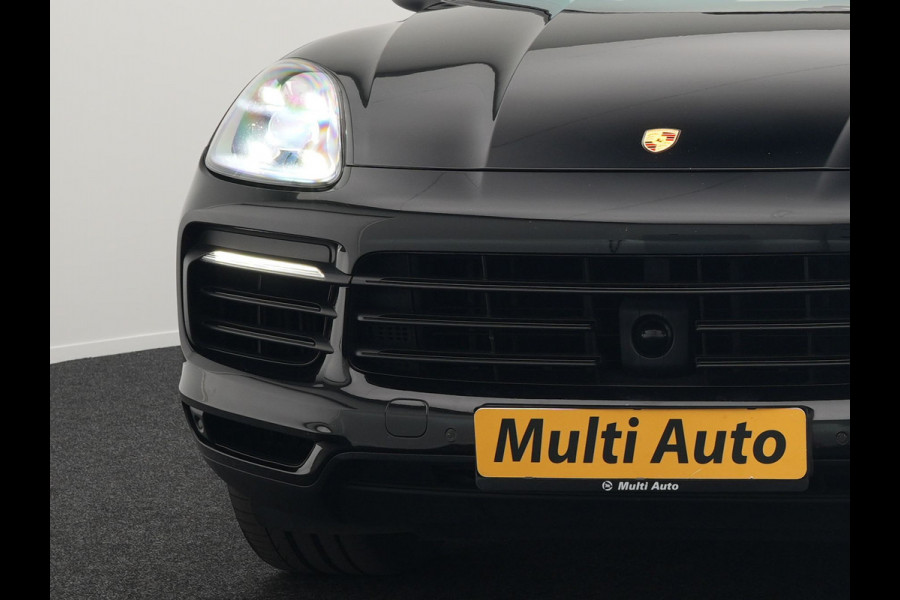Porsche Cayenne 3.0 E-Hybrid Plug In Hybrid 462pk Dealer O.H PHEV | Panodak | Luchtvering | 4 Wiel Besturing | PDLS+ | Adaptive Cruise | Sportchrono | Softclose |21"L.M |  14 Weg Lederen Sportstoelen & Memory |