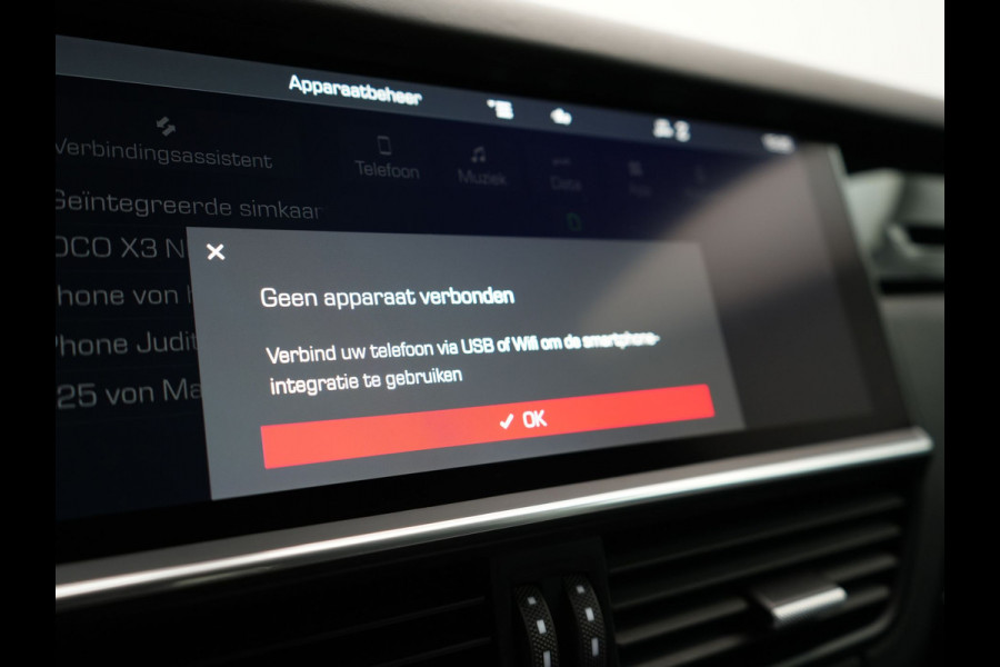 Porsche Cayenne 3.0 E-Hybrid Plug In Hybrid 462pk Dealer O.H PHEV | Panodak | Luchtvering | 4 Wiel Besturing | PDLS+ | Adaptive Cruise | Sportchrono | Softclose |21"L.M |  14 Weg Lederen Sportstoelen & Memory |