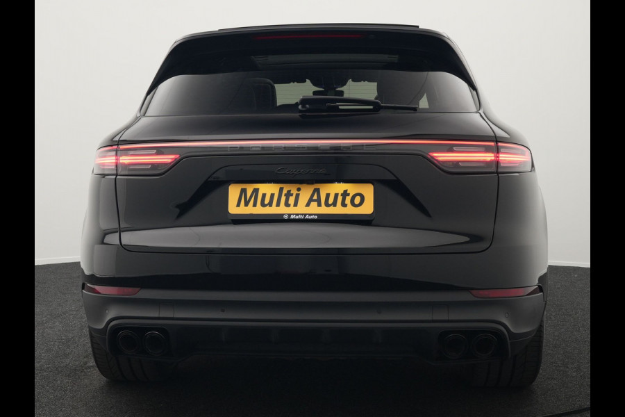 Porsche Cayenne 3.0 E-Hybrid Plug In Hybrid 462pk Dealer O.H PHEV | Panodak | Luchtvering | 4 Wiel Besturing | PDLS+ | Adaptive Cruise | Sportchrono | Softclose |21"L.M |  14 Weg Lederen Sportstoelen & Memory |