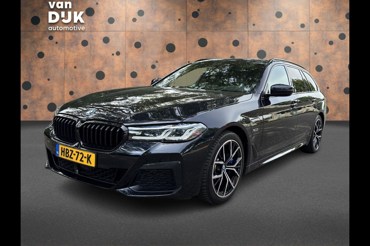BMW 5 Serie Touring 530e xDrive Business Edition. M Sport Hybrid 292PK Carbonschwarz Pano dak Head up Display Co Pilot Adaptive Suspension Laser Lights BMW 5 Serie Touring 530e xDrive Business Edition. M Sport Hybrid 292PK Carbonschwarz Pano dak Head up Display Co Pilot Adaptive Suspension Laser Lights