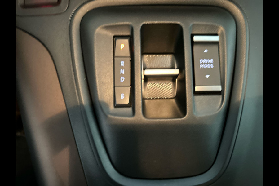 Peugeot e-Rifter EV GT L1 50 kWh | 5231km | 3-fase lader | Navigatie | camera | Soh (batterijcheck) 98,8 %