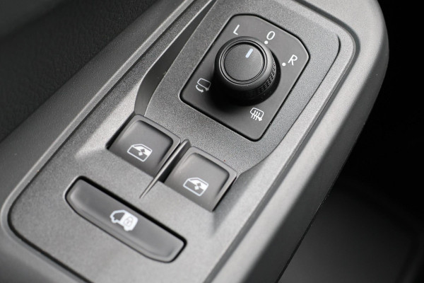 Volkswagen Caddy Cargo 2.0 TDI DSG R-Line | LED | Camera | CarPlay | DAB | Trekhaak | Keyless Go | Fabrieksgarantie