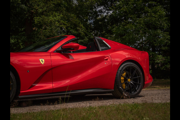 Ferrari 812 GTS 6.5 V12 HELE | Rosso F1 2007 | Full carbon! | 1st owner | Racing Seats