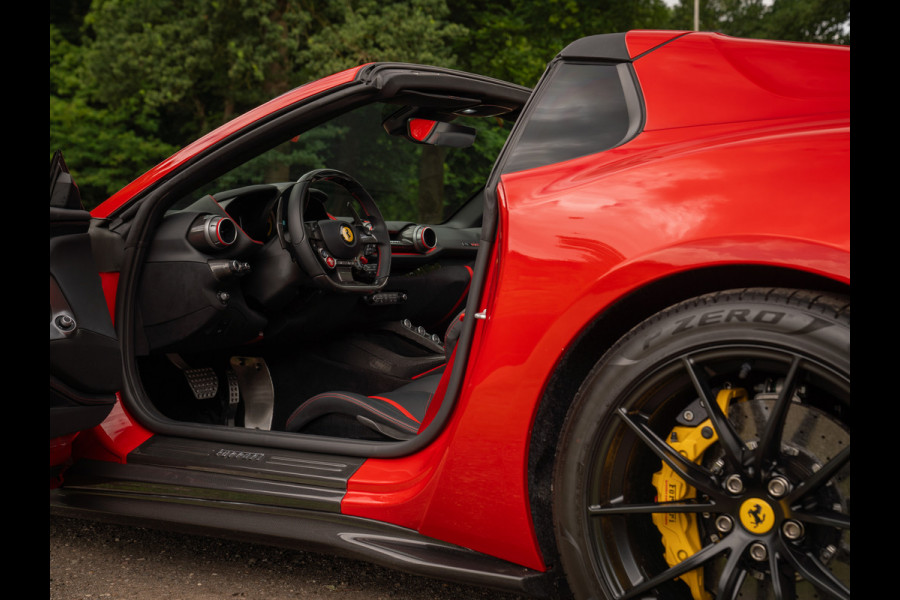 Ferrari 812 GTS 6.5 V12 HELE | Rosso F1 2007 | Full carbon! | 1st owner | Racing Seats