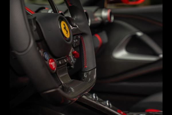 Ferrari 812 GTS 6.5 V12 HELE | Rosso F1 2007 | Full carbon! | 1st owner | Racing Seats
