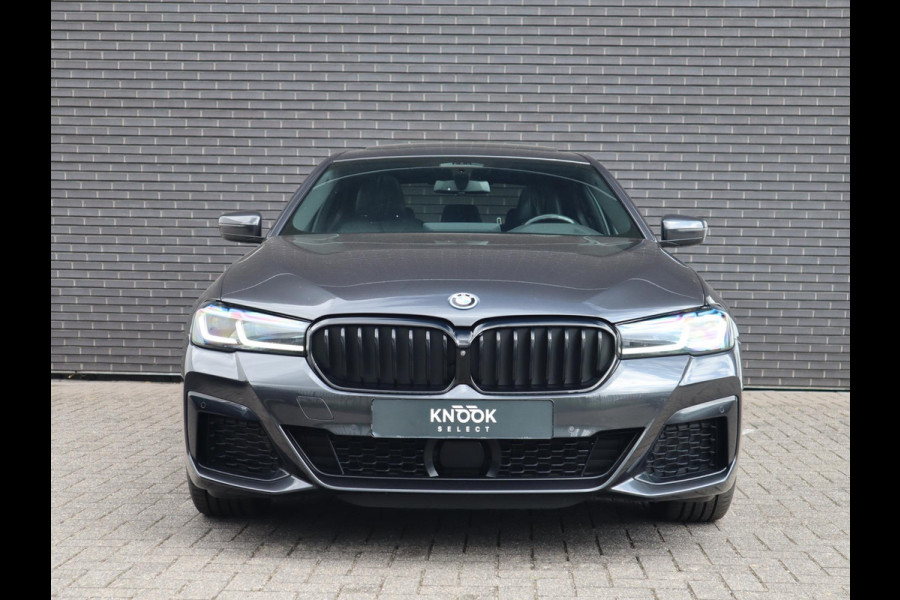 BMW 5 Serie 545e xDrive M sport | Head Up | Comfortleder + Memory |  Schuif-/kanteldak |