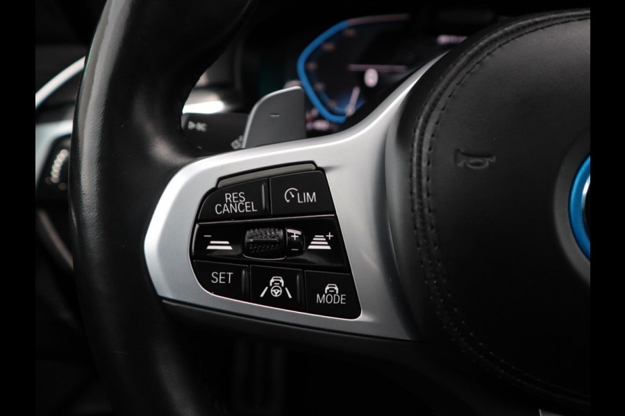 BMW 5 Serie 545e xDrive M sport | Head Up | Comfortleder + Memory |  Schuif-/kanteldak |