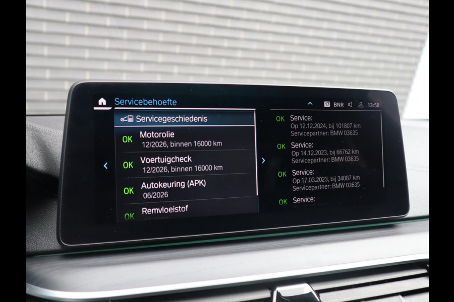 BMW 5 Serie 545e xDrive M sport | Head Up | Comfortleder + Memory |  Schuif-/kanteldak |