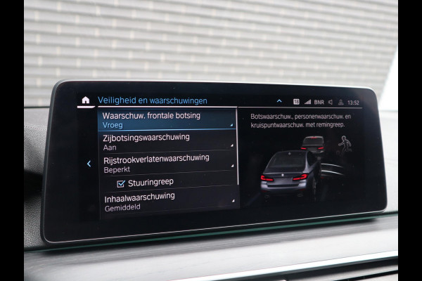 BMW 5 Serie 545e xDrive M sport | Head Up | Comfortleder + Memory |  Schuif-/kanteldak |