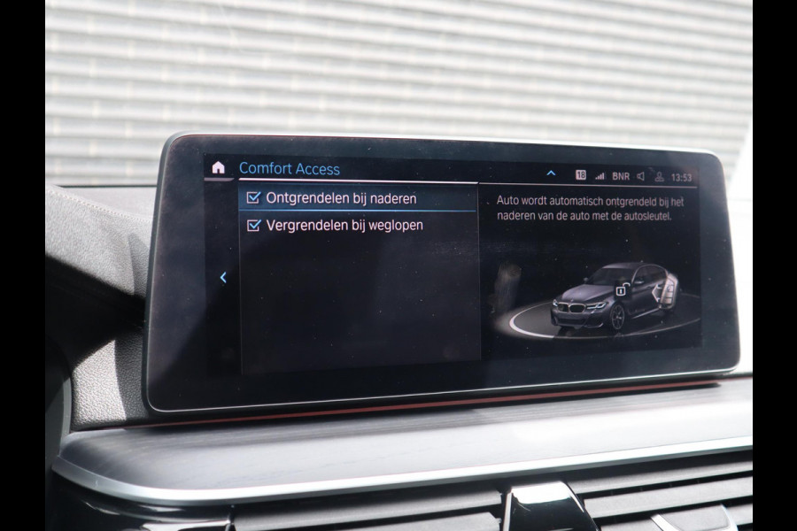 BMW 5 Serie 545e xDrive M sport | Head Up | Comfortleder + Memory |  Schuif-/kanteldak |