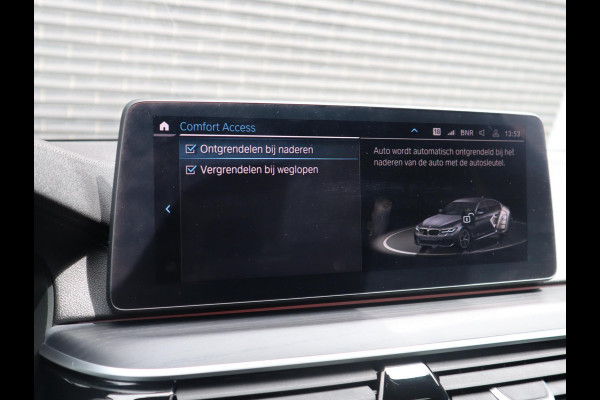 BMW 5 Serie 545e xDrive M sport | Head Up | Comfortleder + Memory |  Schuif-/kanteldak |
