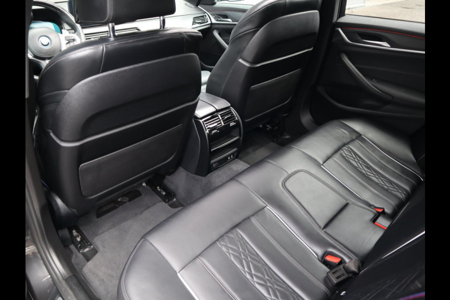 BMW 5 Serie 545e xDrive M sport | Head Up | Comfortleder + Memory |  Schuif-/kanteldak |
