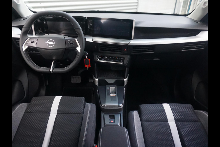 Opel Frontera 1.2 Turbo Hybrid Edition